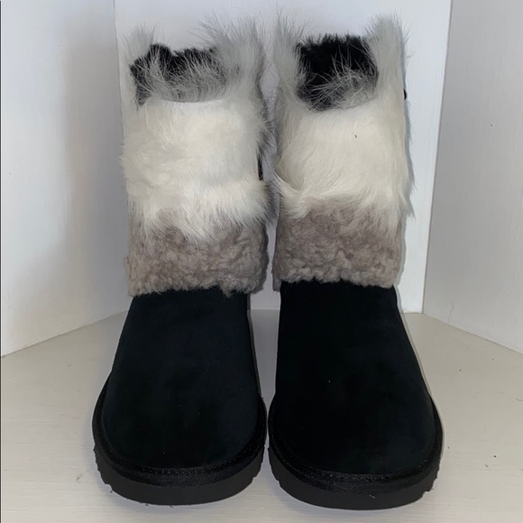 AUTH NIB UGG CLASSIC SHORT PATCHWORK FLUFF BOOT - Picture 7 of 14